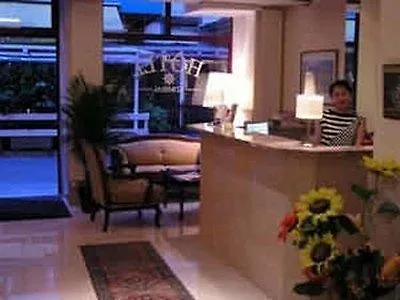 Hotel Admiral Geneve 3*,